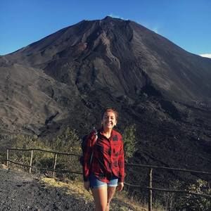 Meet your Posher, Brittany